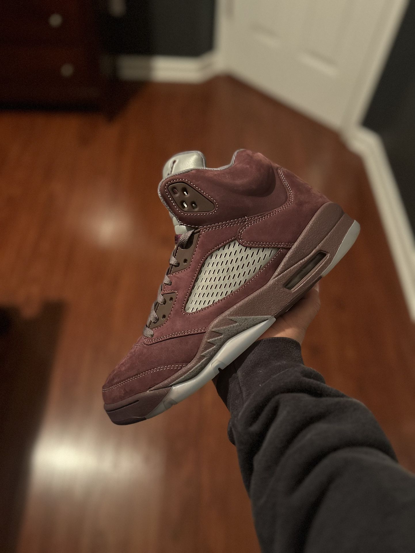 Jordan 5 Burgundy Sz 13 