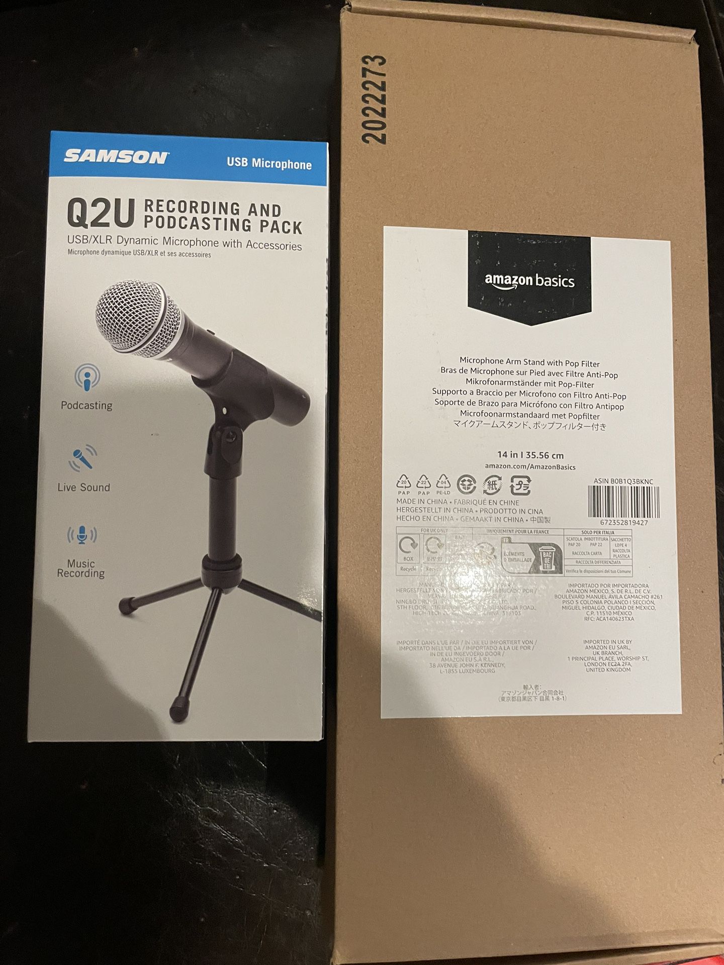 Q2U Recording and Podcasting Pack Unopened With Arm Stand -