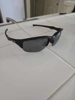 Oakley Flak Beta Polarized Sunglasses (Matte Black)