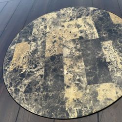 Dining room table