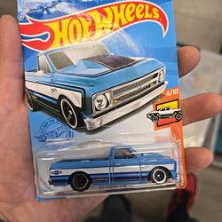 Hot Wheels C-10
