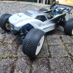 Team Associated Rc8t Rc Truggy 