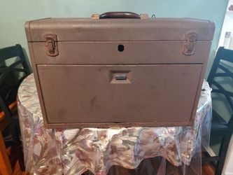 Kennedy tool box