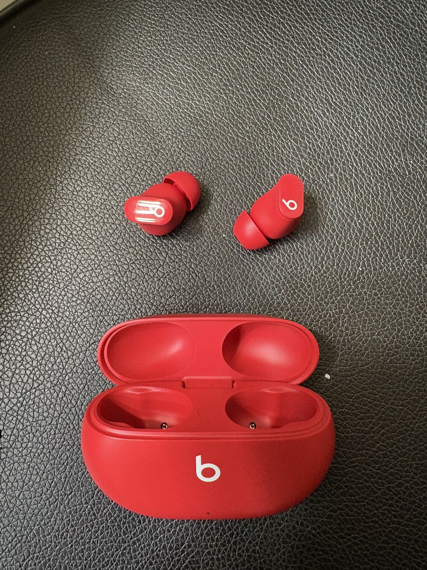 Dre Beats Studio Noise cancellation Earbuds