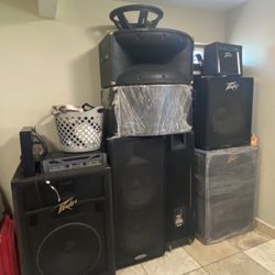 Peavey Speakers