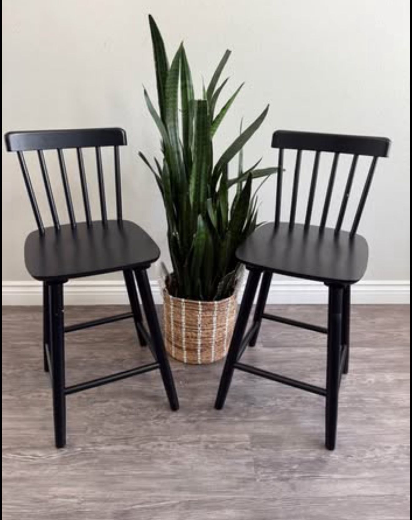 LUE BONA Windsor Bar Stools Set of 2, 24 Inch Farmhouse Upgraded Wooden Counter Height Barstools wit