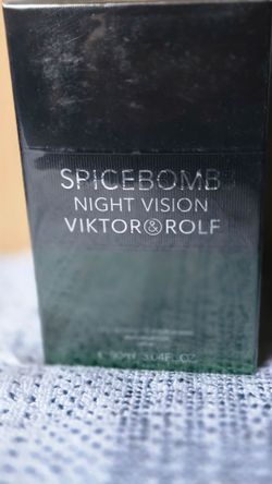 SpiceBomb Viktor & Rolf Night Vision EDT Pour Homme