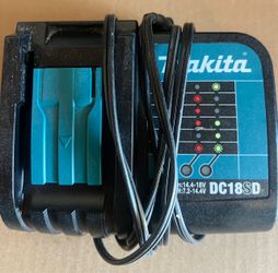 Makita Charger