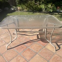 Free Patio Table / Glass Top. 
