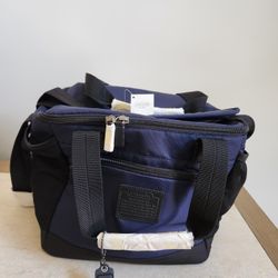 Coach Navy Voy Soft Cooler Bag Brand New Original Price $98