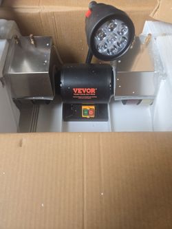 Lapidary rock grinder and polisher