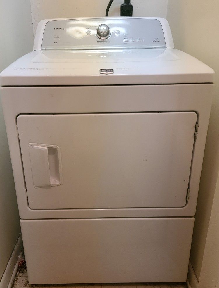 Maytag Bravos X Intellidry Dryer