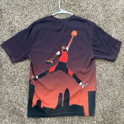 Men’s Nike Shirts Size Small