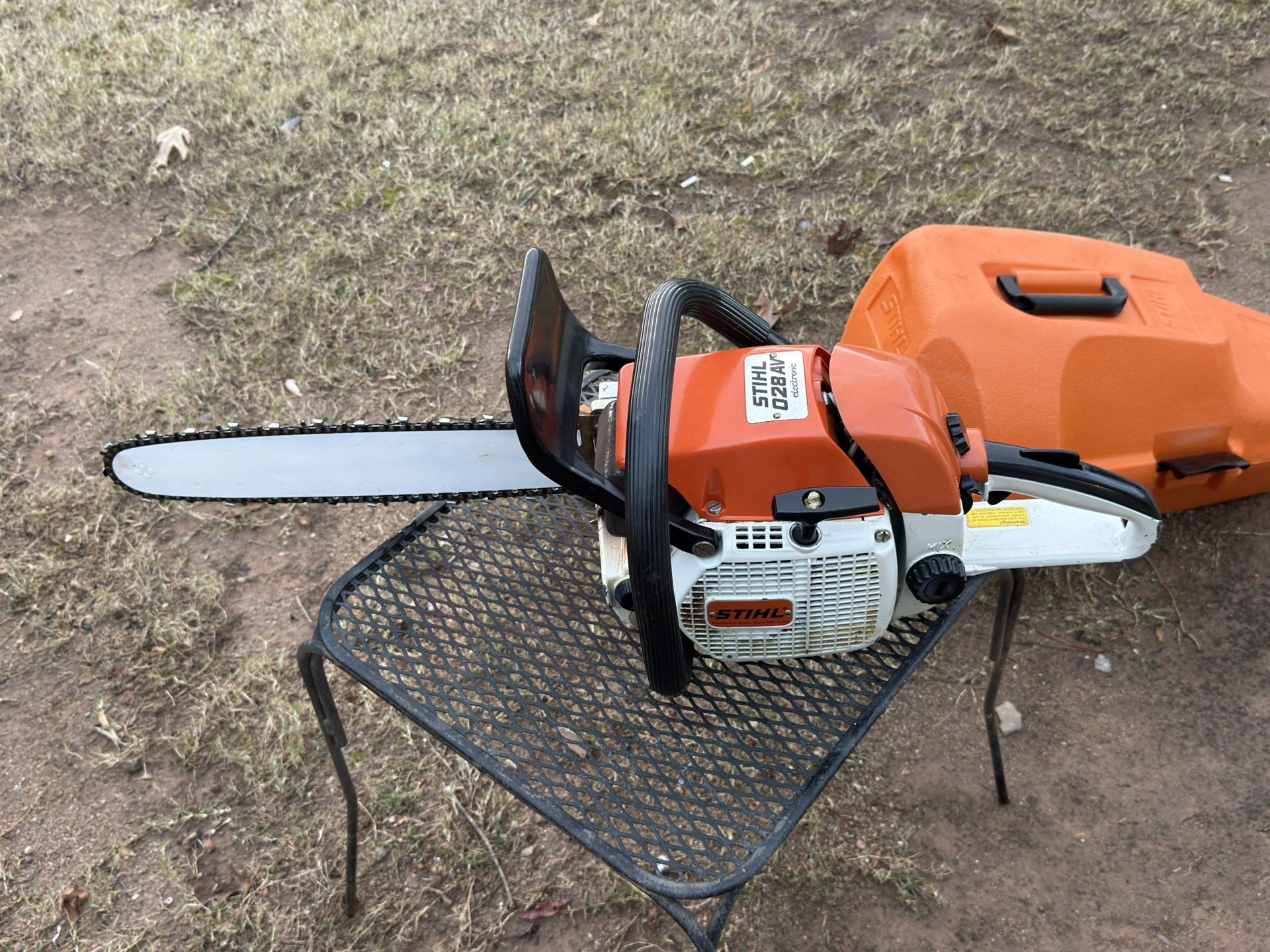 Stihl 028 AV Chainsaw (16”Bar)