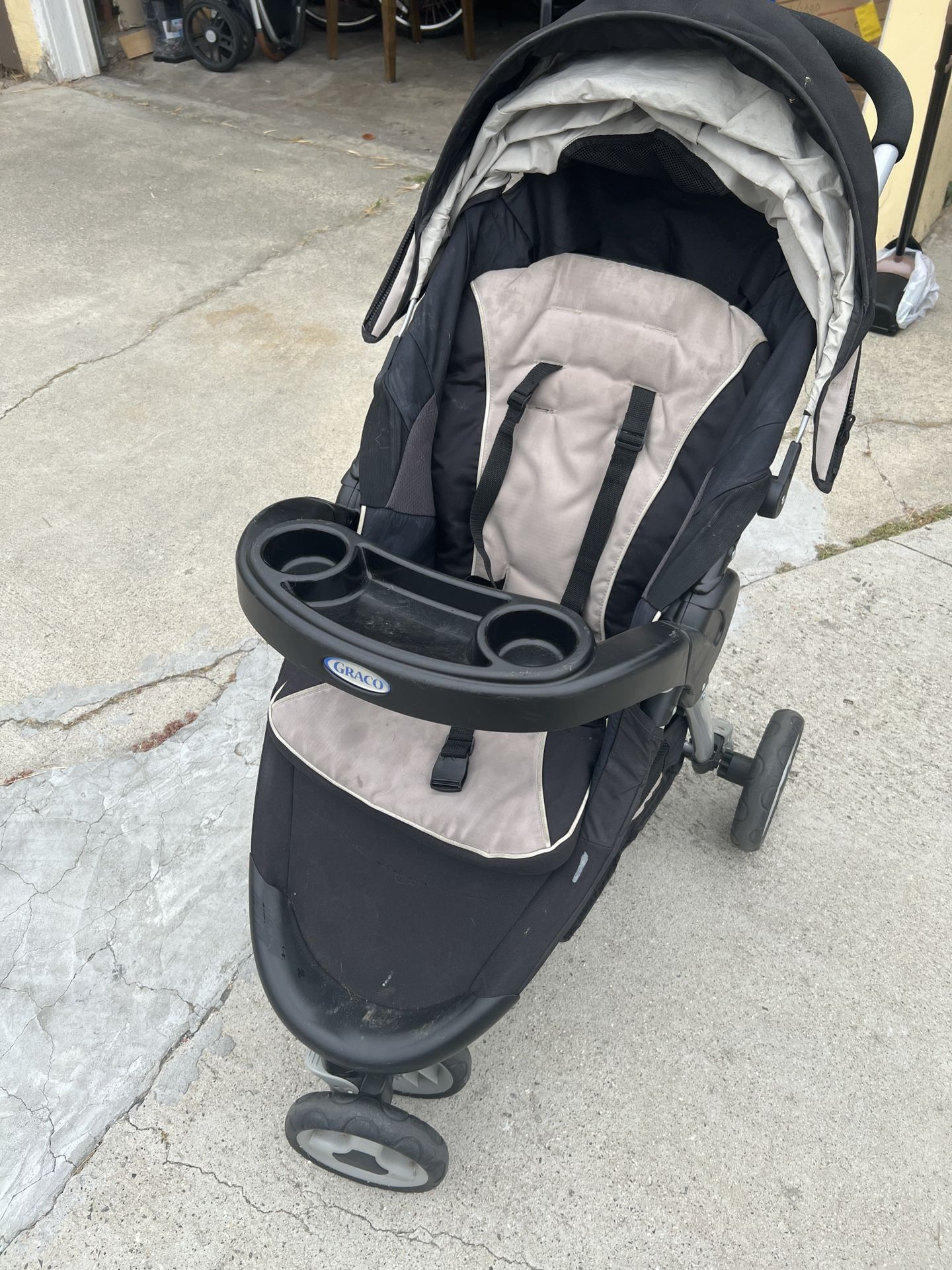 Graco FastAction Sport Travel System 