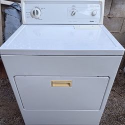 Dryer Kenmore Heavy Duty  Works Great