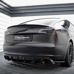 Maxton Design Rear Diffuser for Tesla Model 3