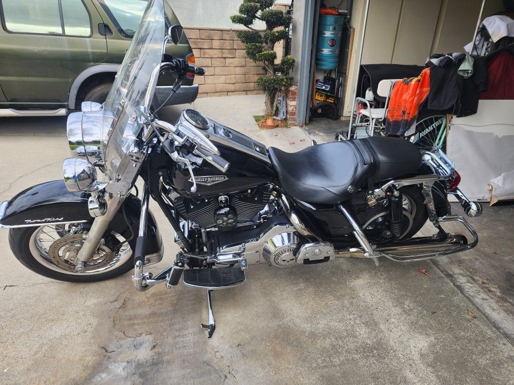 2004 Harley Davidson Roadking Classic
