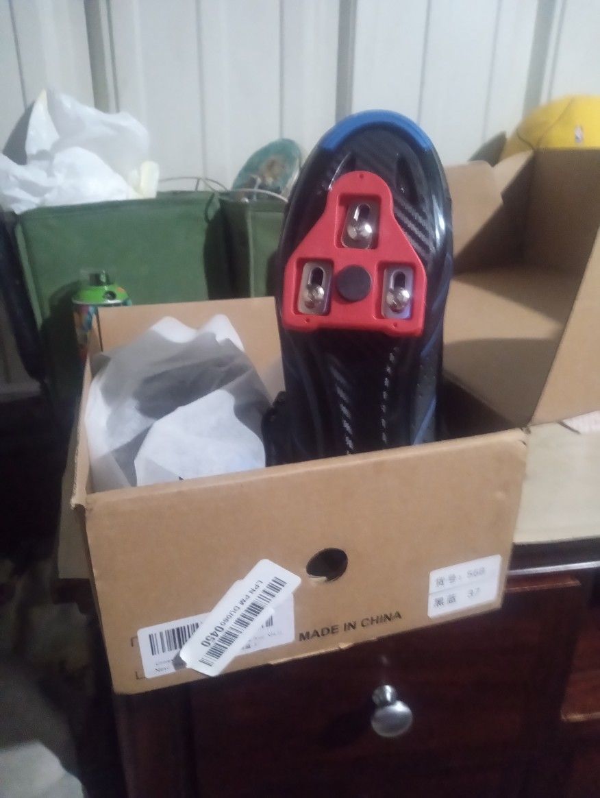 Cycling Shoes(New)
