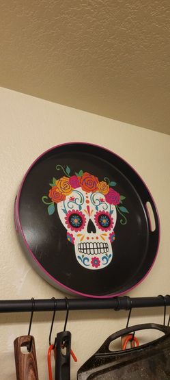 14IN ROUND SERVING SKULL TRAY
