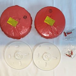 Smoke/Carbon Monoxide Detector w/ Lithium Batteries