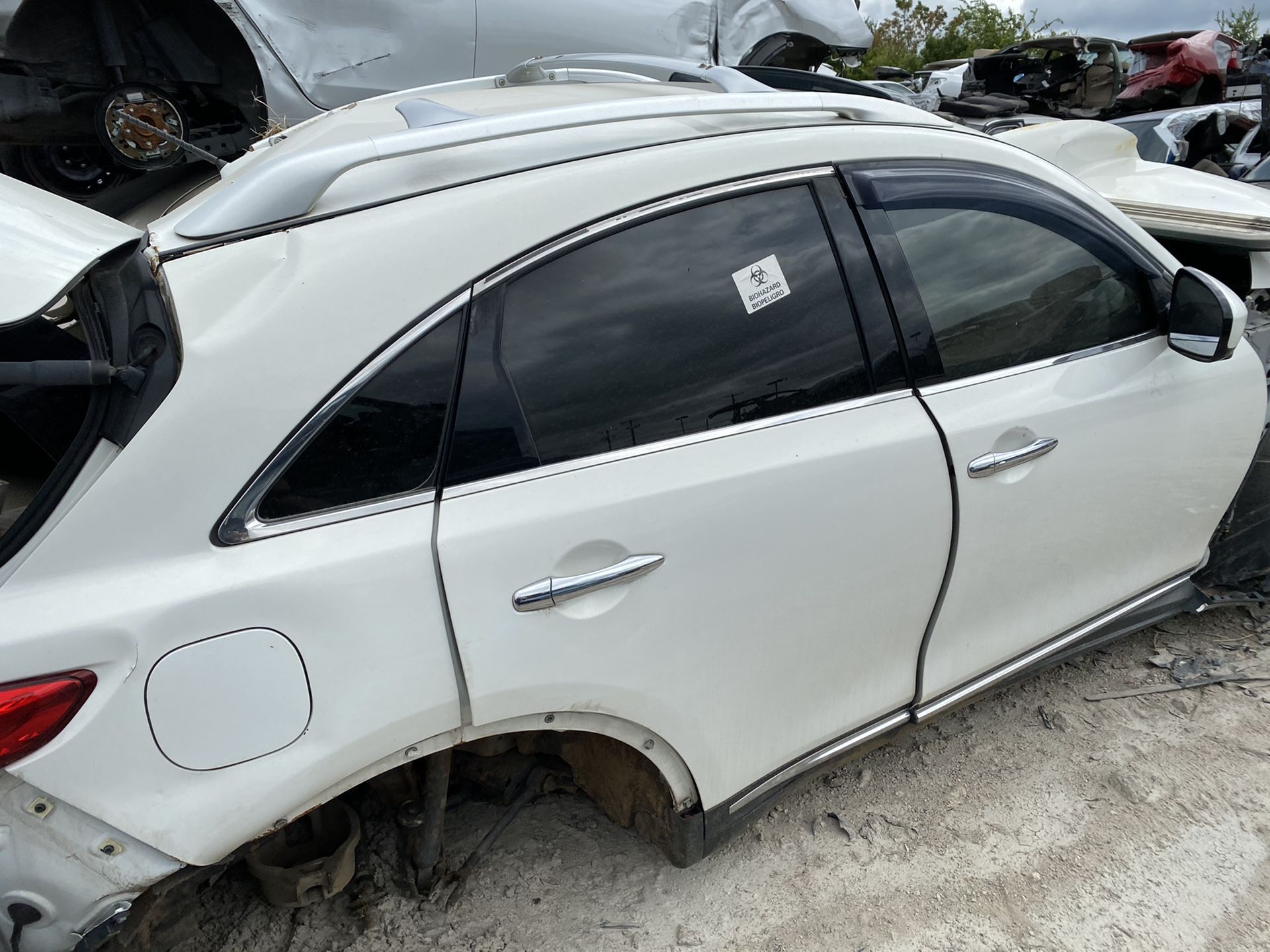 2012 Infiniti fx35 for parts