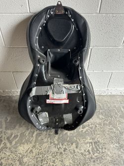 Harley Seats