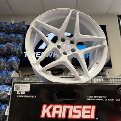 18x9.5 Kansei Wheels K15W Astro Gloss White Wheels 5x100 (35mm) Set of 4