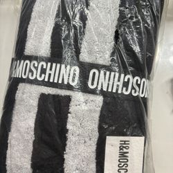 H&M X Mosschino Towel 