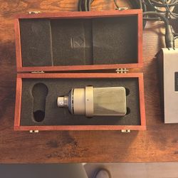 Neumann Microphone 