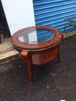 End/Side Table