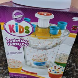 Wilton Kids Toppong Tornado
