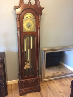 Grandfather Clock - Ridgeway model 212