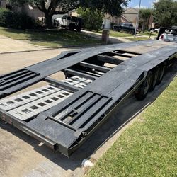 Traila De Tres Carros