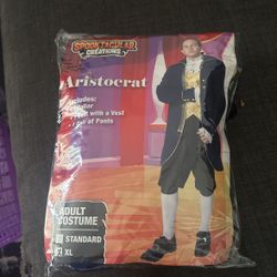 costume 
