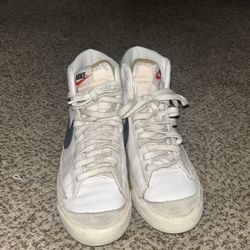 Women’s Nike Blazers 