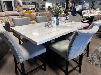Stunning marble dining table set! $1699 🤍📦