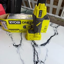 PEX tubing clamp tool Ryobi