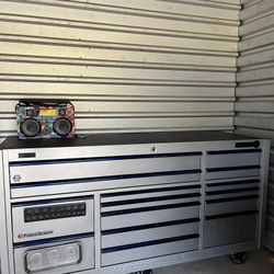 Matco 4S 79x28 Customer Tool Box 1 Year Old (like New Condition)
