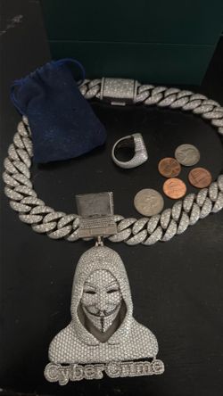 Silver Moisenite chain and pendant