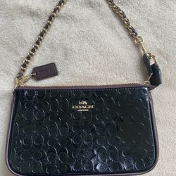 COACH Black Patent And Oxblood Purse 
