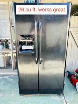 26 CU FT Fridge