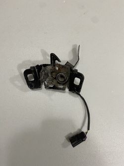 2014-2018 gmc sierra hood latch