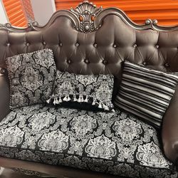 Fancy Couches With Diamonds 