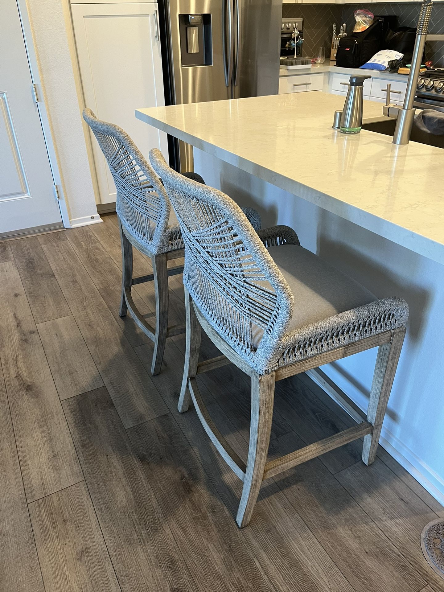 Meadow Blu Loom Bar Stools (Set Of 2) - Taupe/White