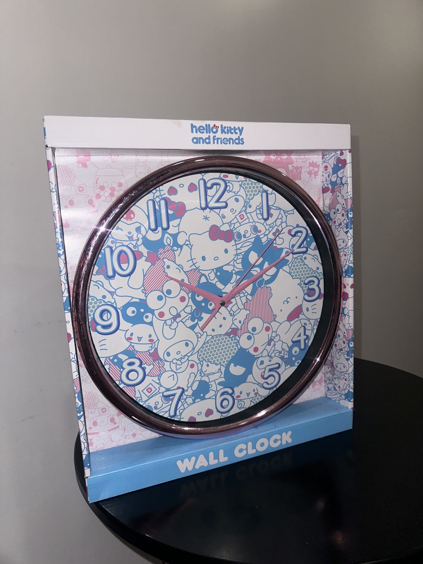Hello Kitty Clock