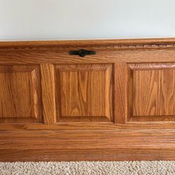 SOLID GOLDEN OAK CRDAR CHEST