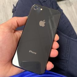 iPhone 8 