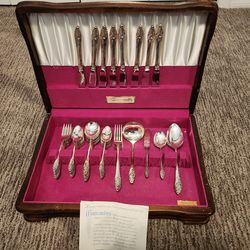 Community by Oneida Silverplate Flatware