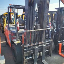 Toyota Forklift 10K capacity 